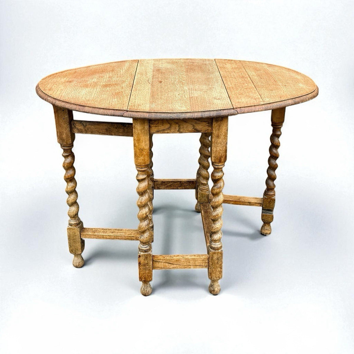 Antique Light Oak Barley Twist Drop Leaf Gate Leg Table Oval Occasional