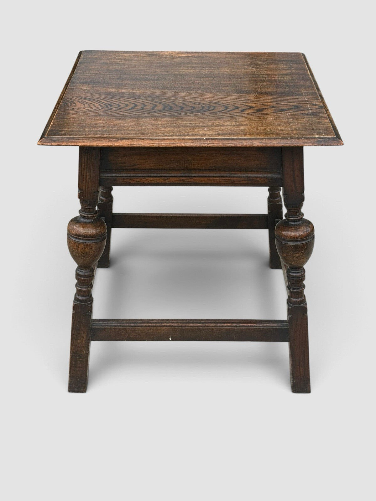 Victorian Oak Side Table Antique Solid Wood Occasional Lamp Table