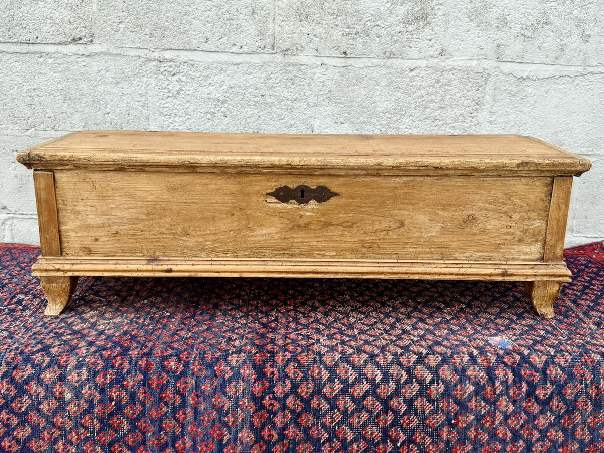 Antique Pine Blanket Box Musket Chest Gun Case 