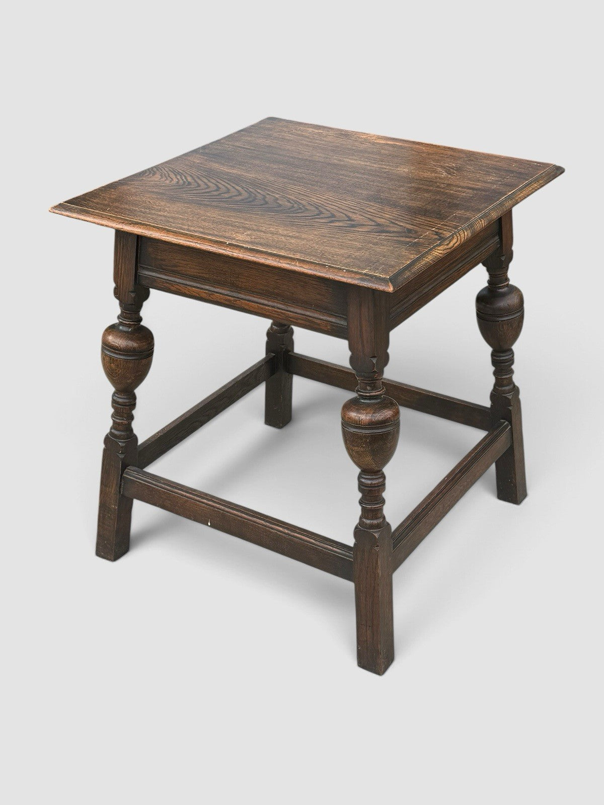 Victorian Oak Side Table Antique Solid Wood Occasional Lamp Table
