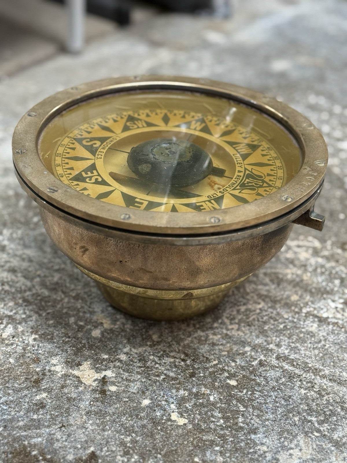 Antique Brass Ship’s Compass Maritime Nautical Navigation Instrument, Vintage