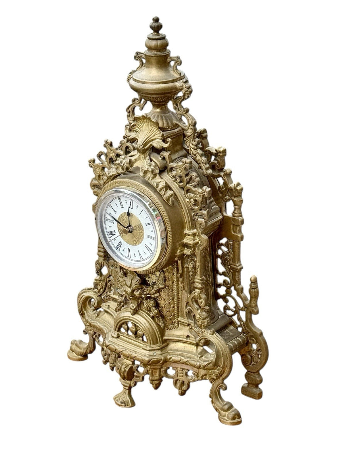 Antique Brass Baroque Style Manyoe Clock