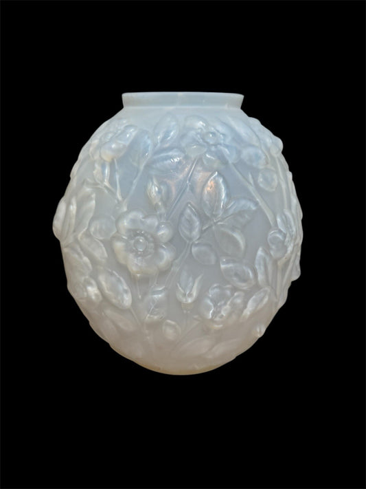  Vintage 1930's VERLYS Opalescent Glass 7.5" ROSES Vase